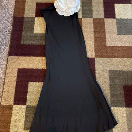 Women’s long dress