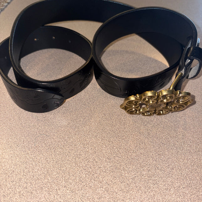 Women’s belt