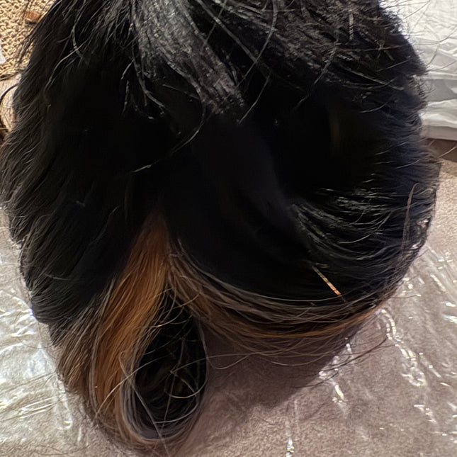 Short haired wig