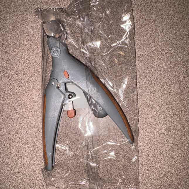 Animal toenail clippers