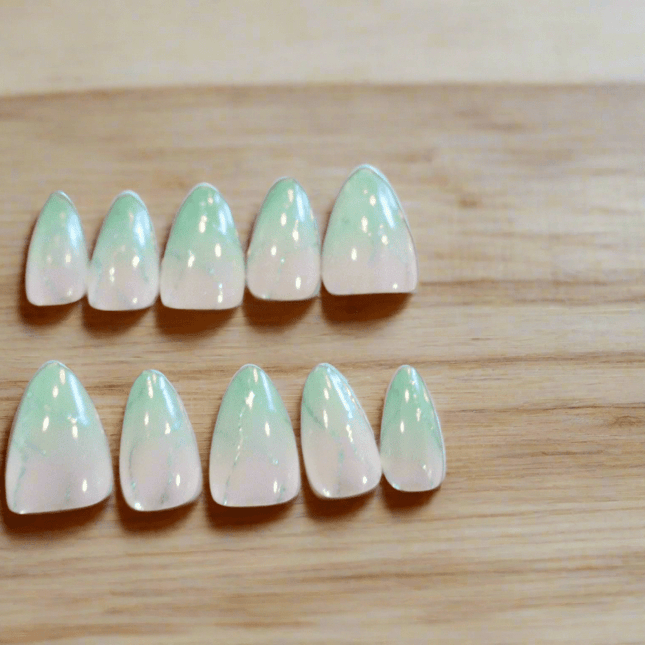 Effortless Beauty press - on nails - Tula Rose