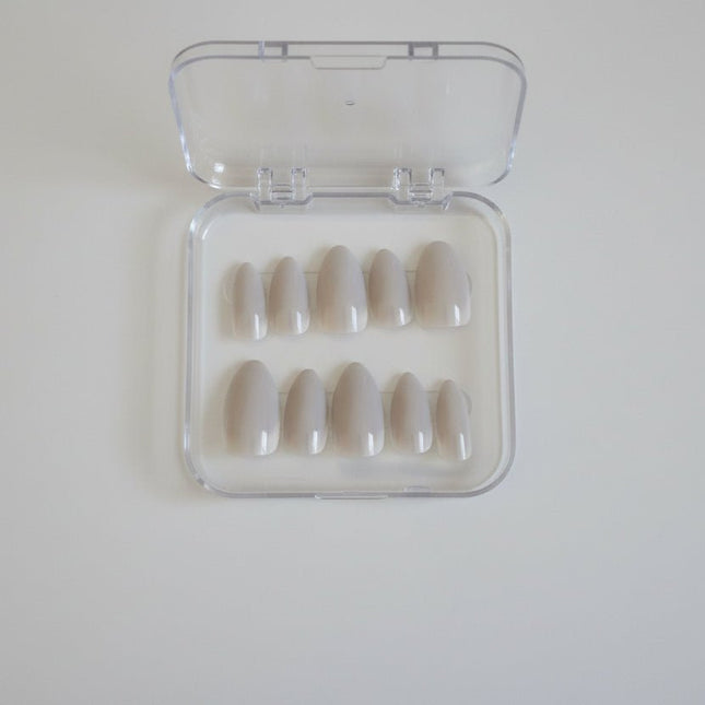Pearl white press on nails - Tula Rose